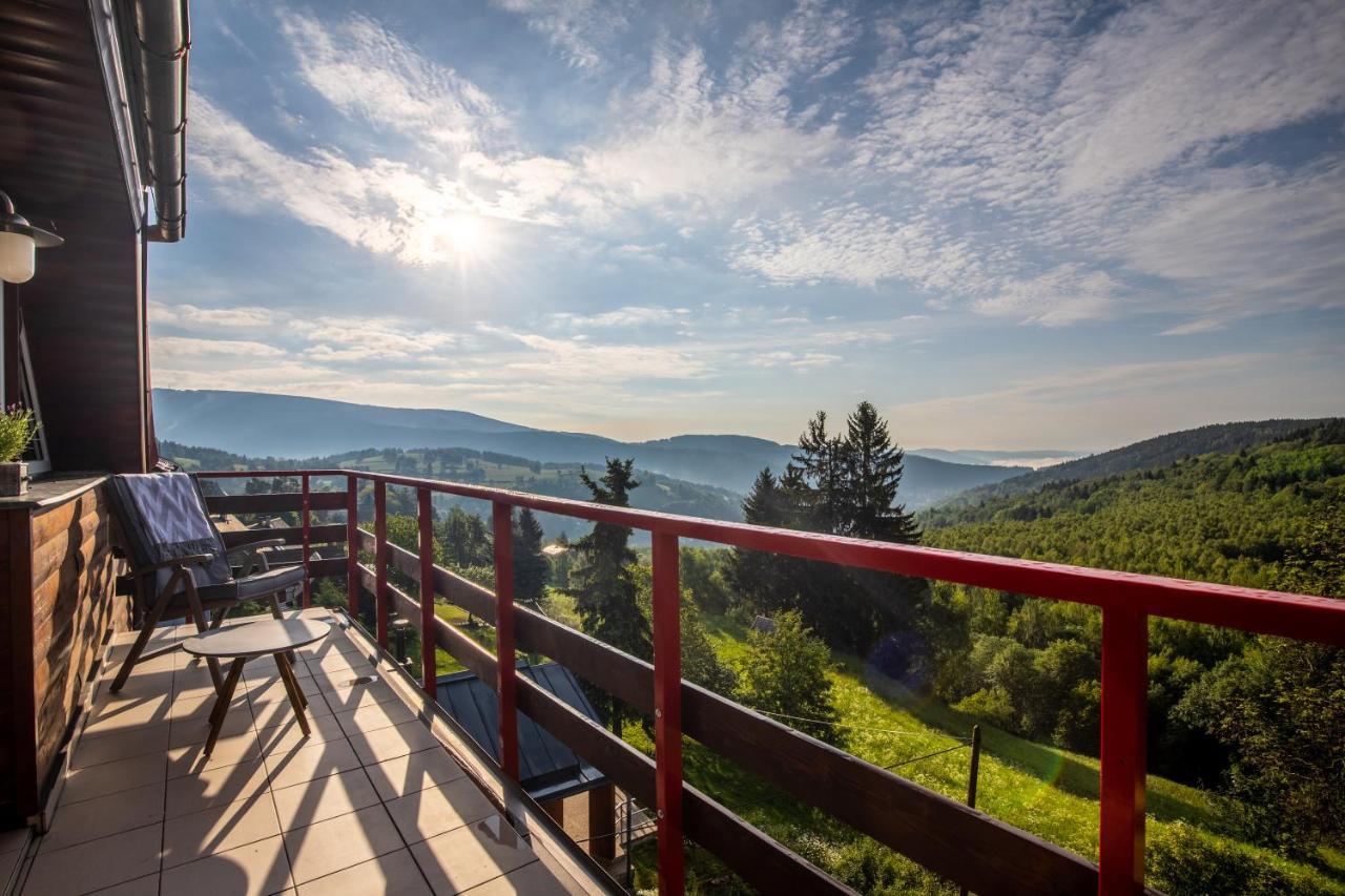 Apartmany Nad Slikovkou Jáchymov Zewnętrze zdjęcie