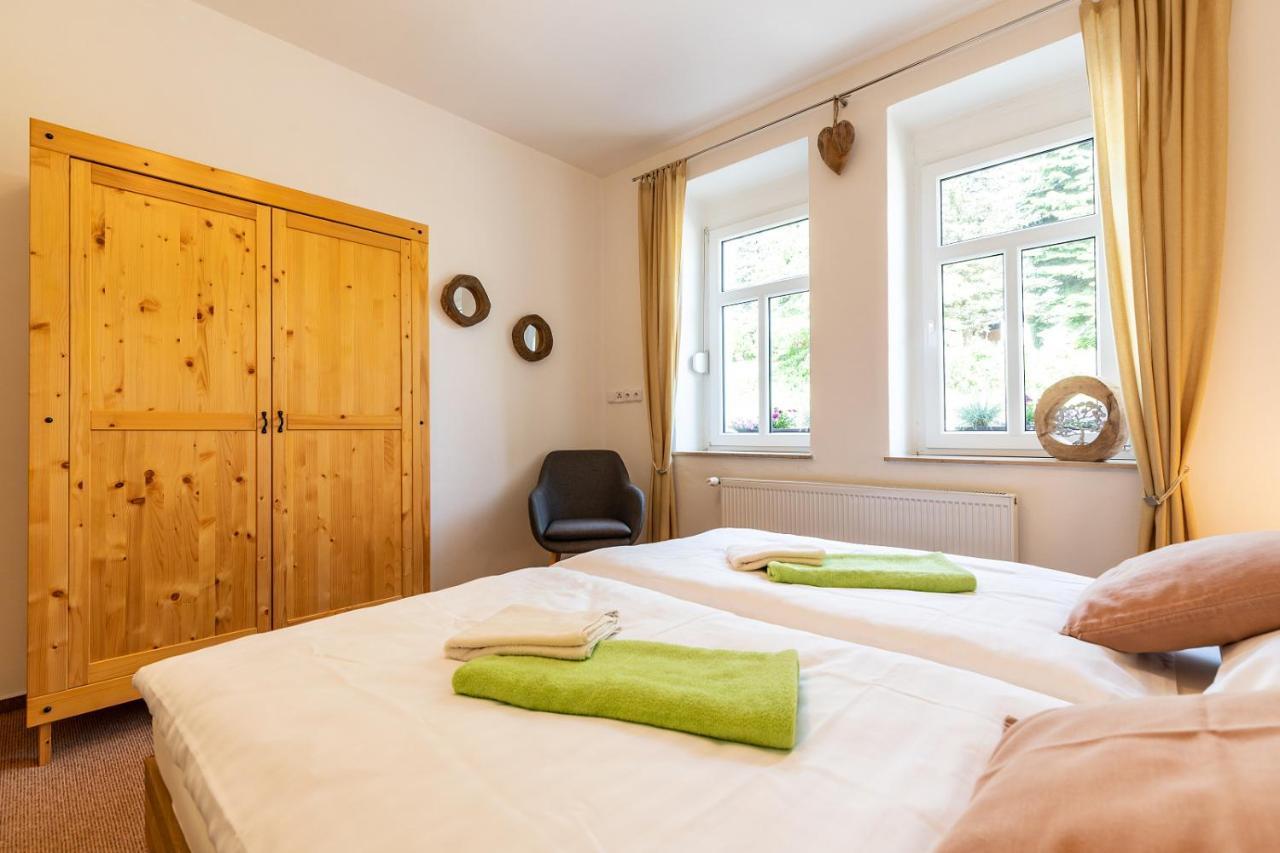 Apartmany Nad Slikovkou Jáchymov Zewnętrze zdjęcie