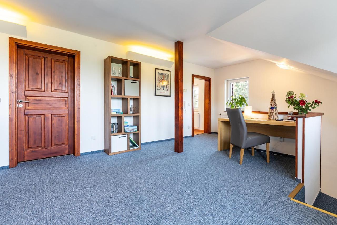 Apartmany Nad Slikovkou Jáchymov Zewnętrze zdjęcie